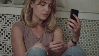 Relationship advice for the girl in the iPhone Facetime commercial whose boyfriend didn't apologize.