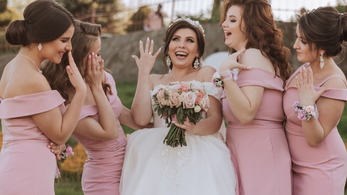 Bride replaces bridesmaid days before the wedding, 'my heart literally