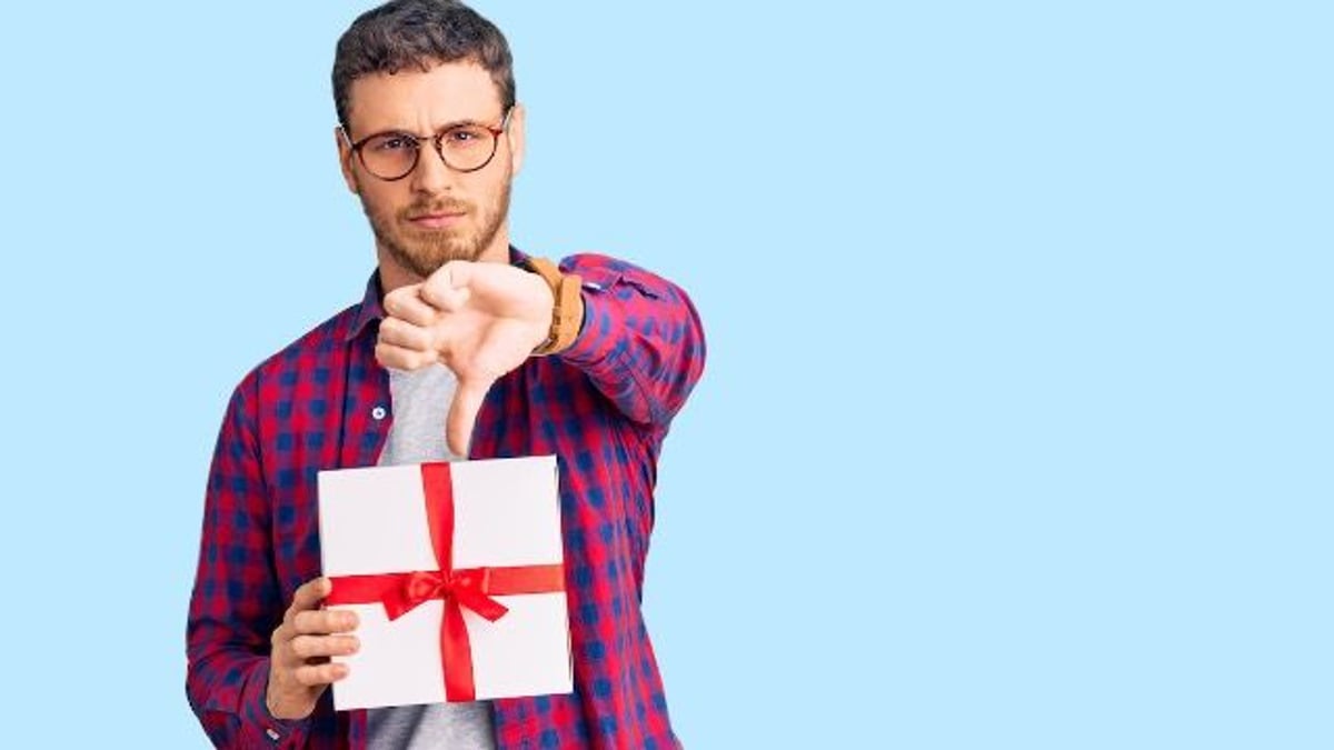 Son wants to tell 'estranged' parents to take back their 'pointless' Christmas gift.