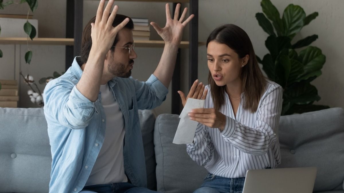 'AITA for not allowing my GF to be a SAHM even though I could afford to