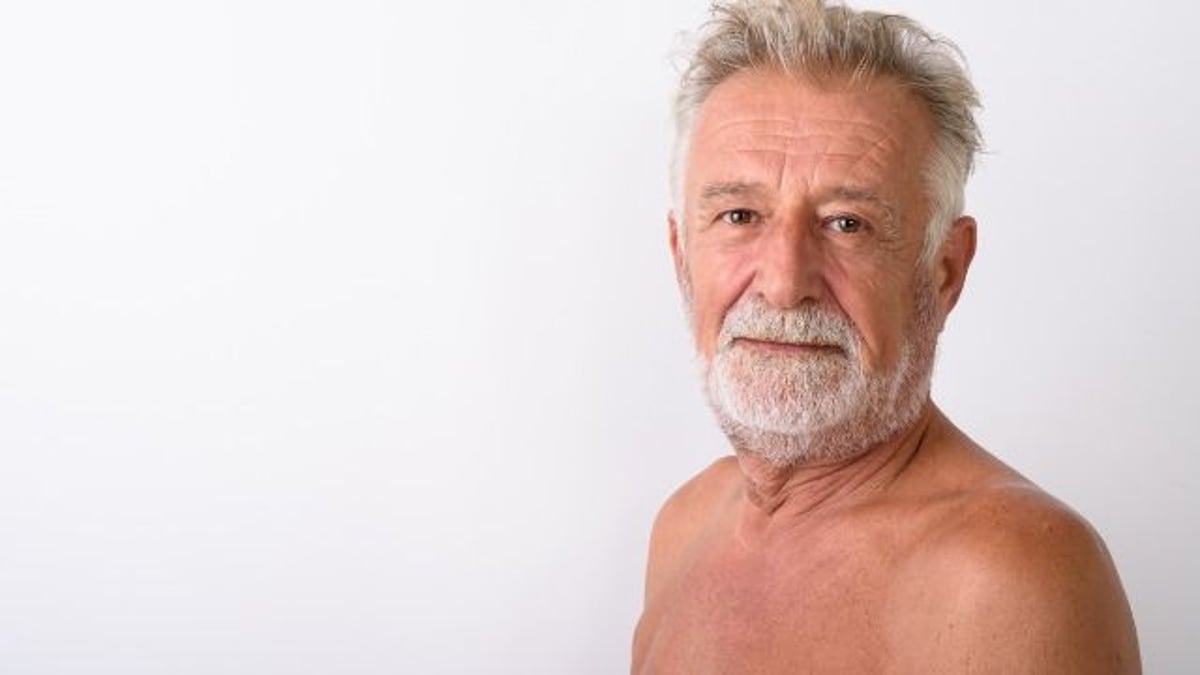 Dad comes up with 'evil plan' for petty revenge, shows up to work shirtless.