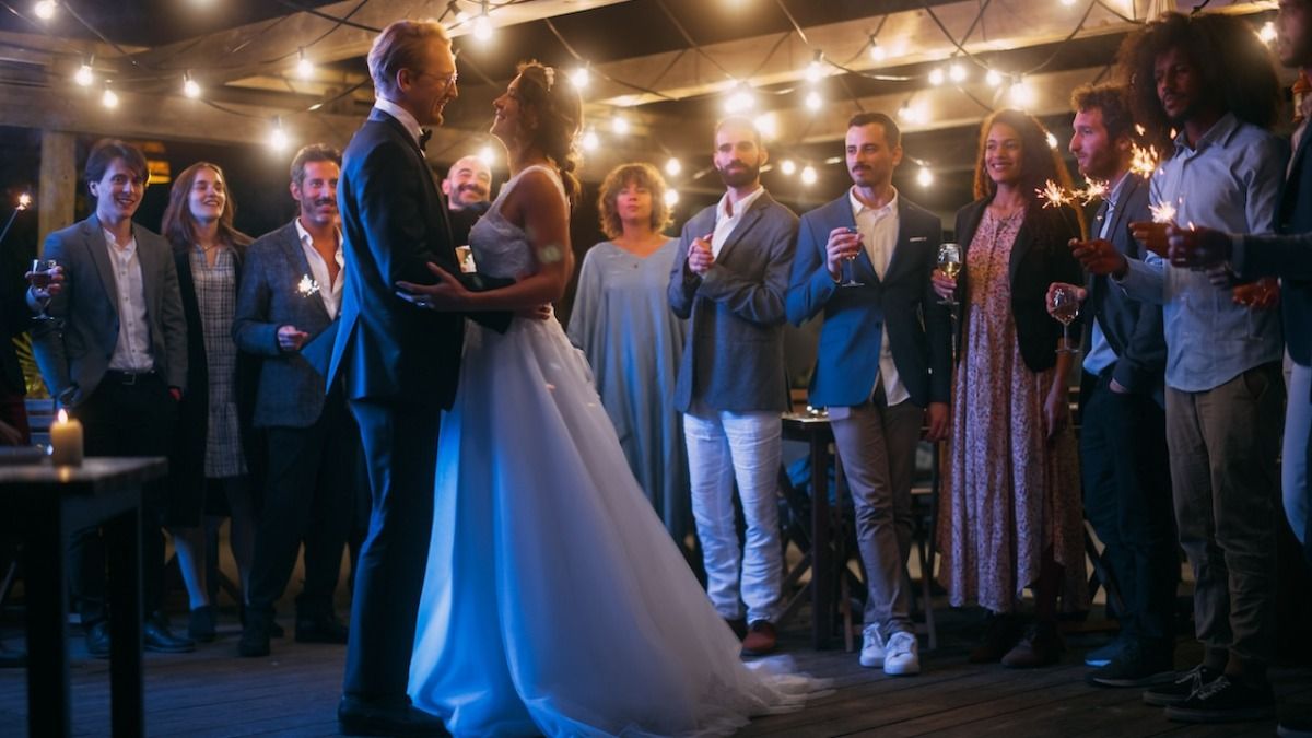 Woman refuses to buy her brother a gift after she's kicked out of his