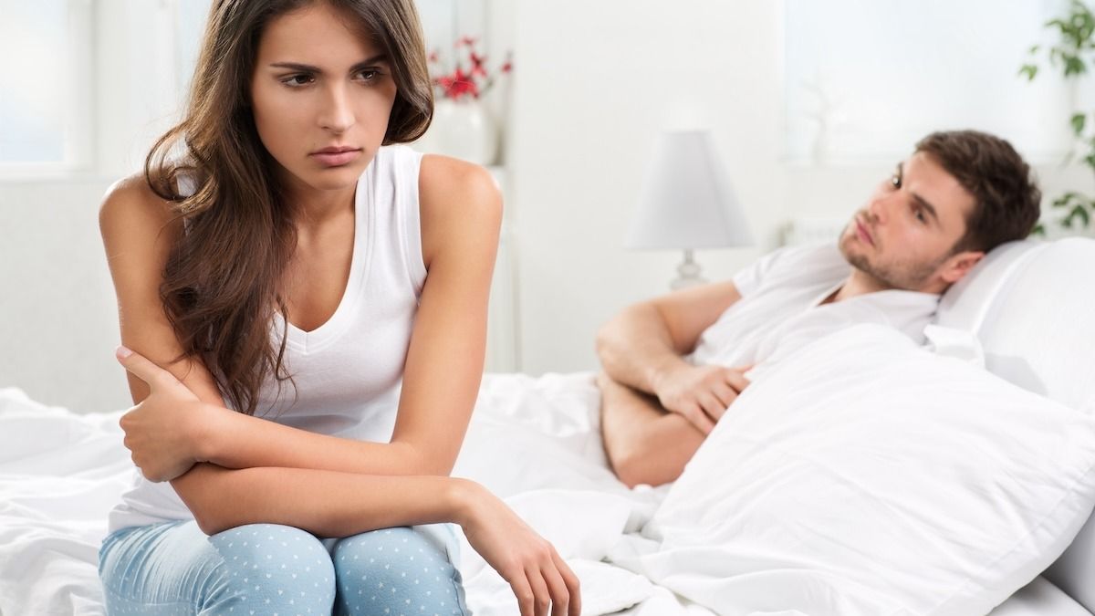 Woman wants to leave husband right before he's the Best Man in wedding. I'm a 'married single mother.' AITA?