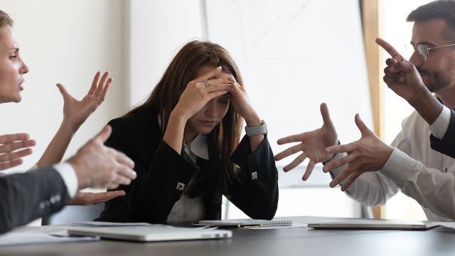17 people share their hottest take that they're not qualified to have.