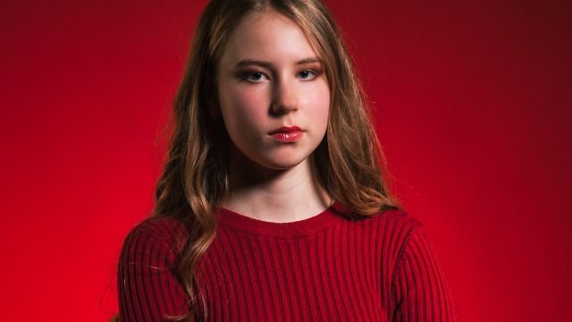 Mom makes daughters wear dresses to visit grandparents, they threaten 'no contact.'