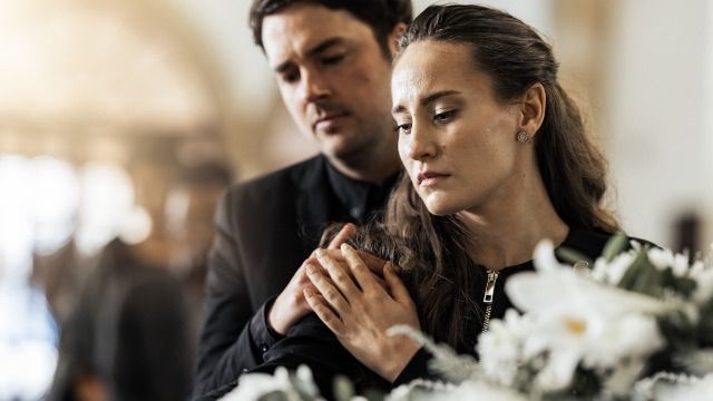 Tone deaf ex-wife brings new BF to MIL's funeral; complains her ex-family was 'mean.'