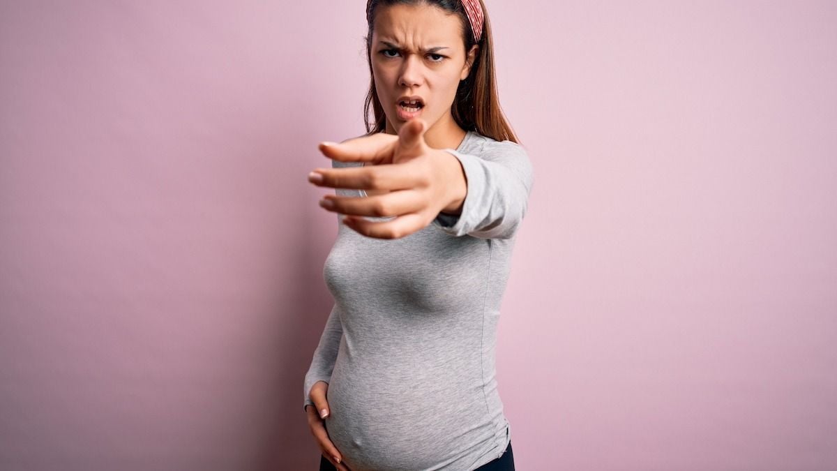 'AITA for kicking out my pregnant fiancé because she screamed in my face when I was sleeping?'