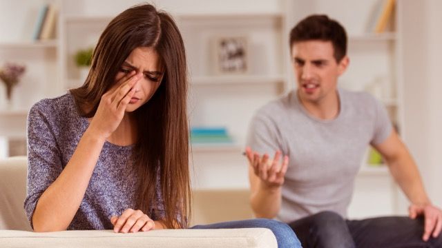 Boyfriend refuses to admit any wrong doing after exposing GF's secrets to family.