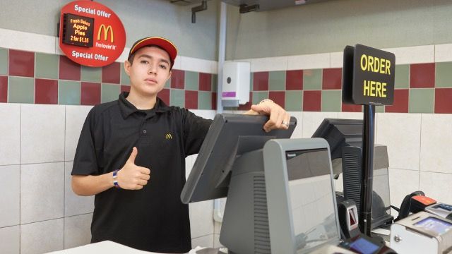 Customer rudely demands 'EXTRA' onions, McDonald's employee maliciously complies.
