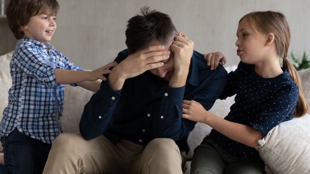 Dad Breaks Down On Fathers Day After Wife Doesnt Plan Anything Could I Get One Hour