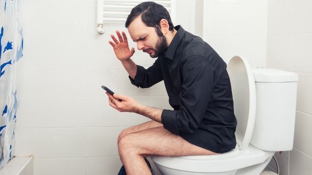 Man shuts down Facetime from wife with 5-year-old in hospital, 'I'm on