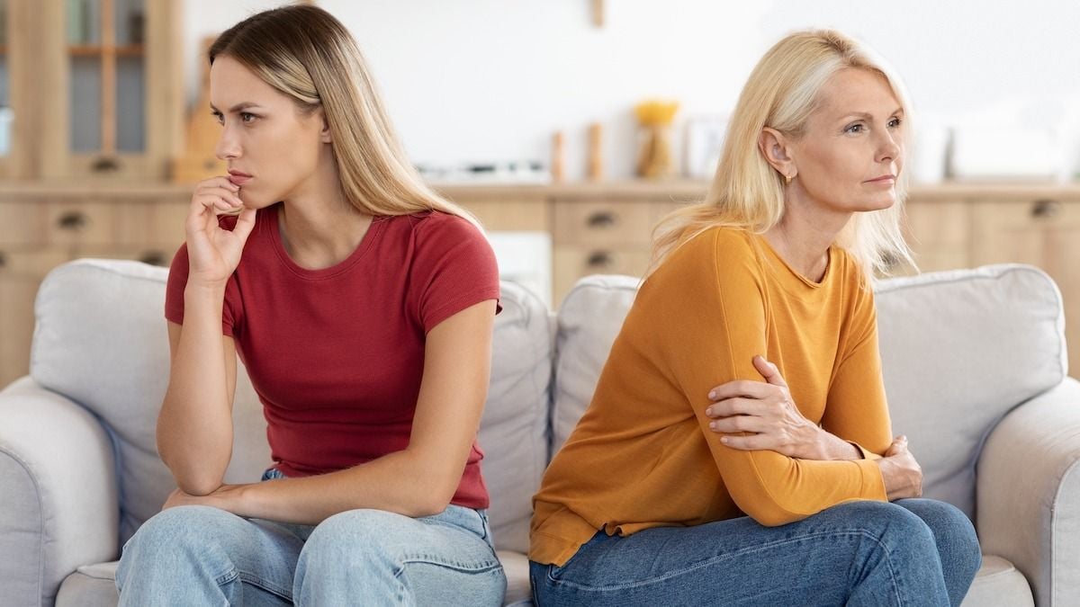 Mom tells daughter why her college fund is gone. 'You caused my divorce, you pay for it.' AITA?