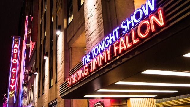 Jimmy Fallon challenged fans to fix movie titles and here are the funniest responses.