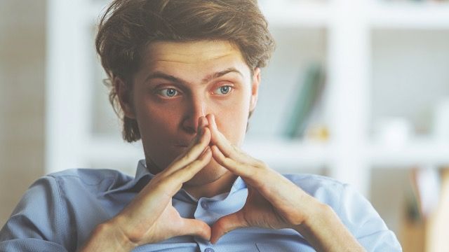 Man makes 'poor' GF go to finishing school before she meets his rich family.