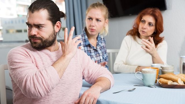 'AITA for telling my parents to pick between me and my sister for the hollidays?'