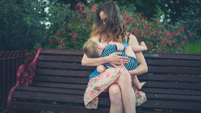 Pregnant woman asks if she's wrong to reject husband's rules about breastfeeding.