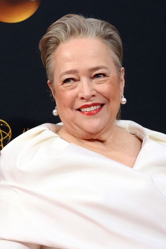 Kathy Bates would go on to star in American Horror Story, The Waterboy, and the Office.