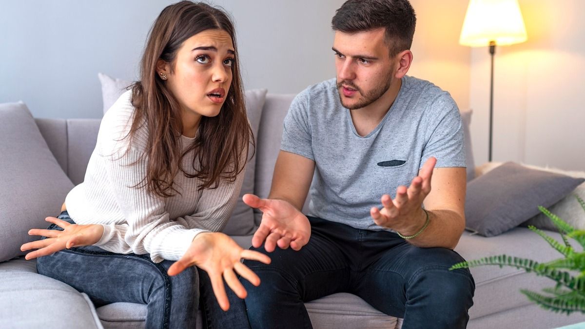 'WIBTA if I outed my sister so my parents won't hate my fiancé?' UPDATED