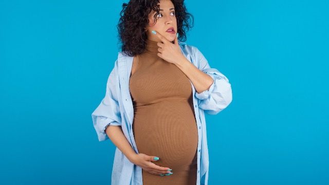 Woman on maternity leave asks if she was wrong to rat out her replacement.